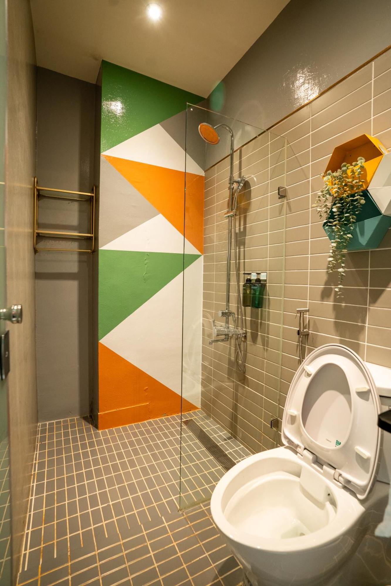 Funtime Hostel Chiayi City Exteriör bild